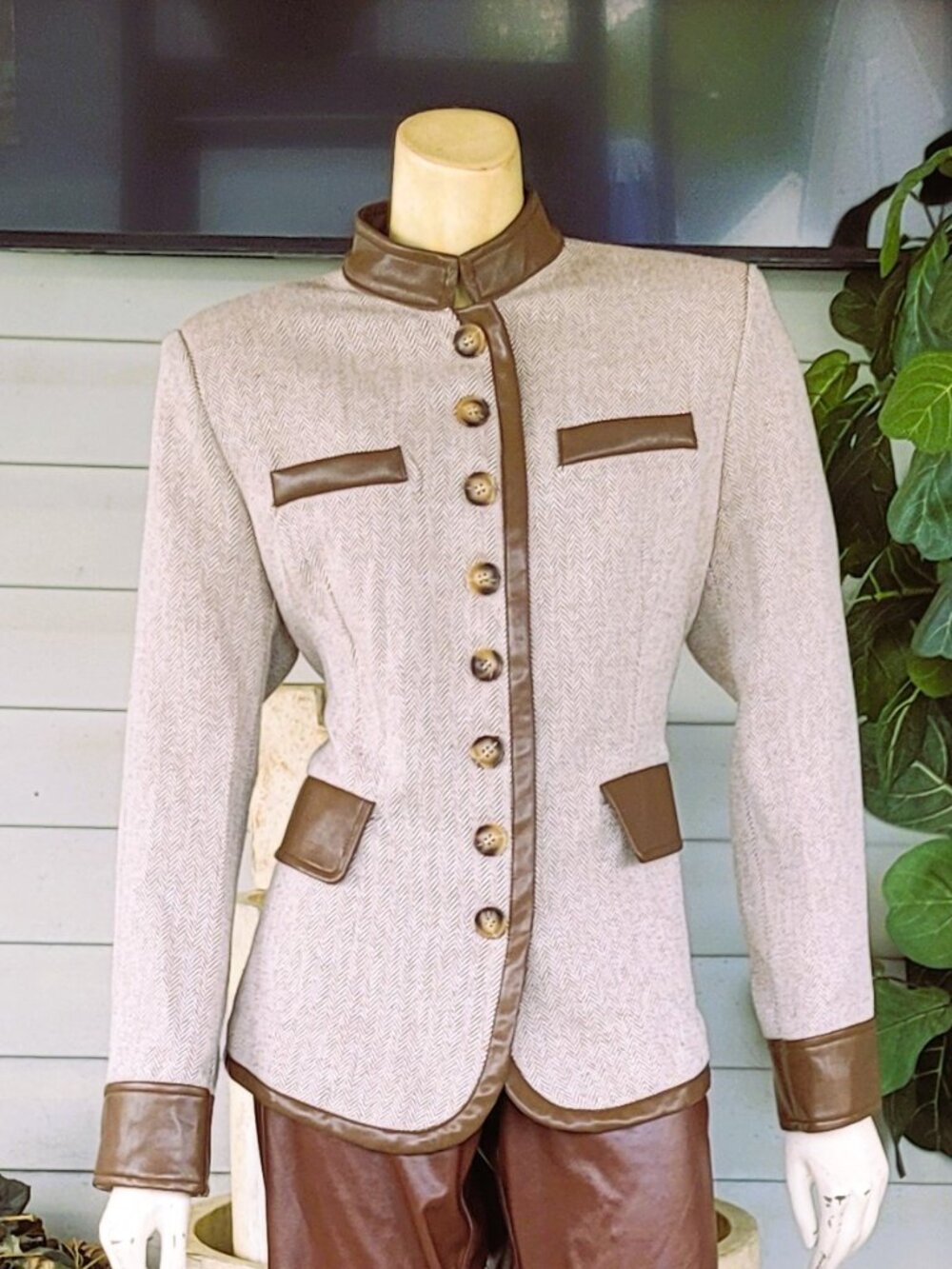 BOUTINE VINTAGE FAUX LEATHER BLAZER